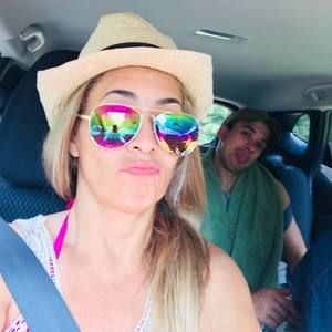 Meet your Posher, Maria